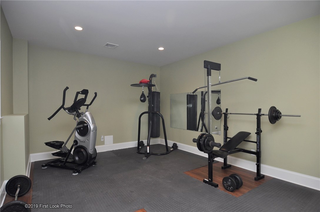3250 Diamond Hill Road Cumberland, RI 02864 - Photo 35 of 40 Gallery Image 35