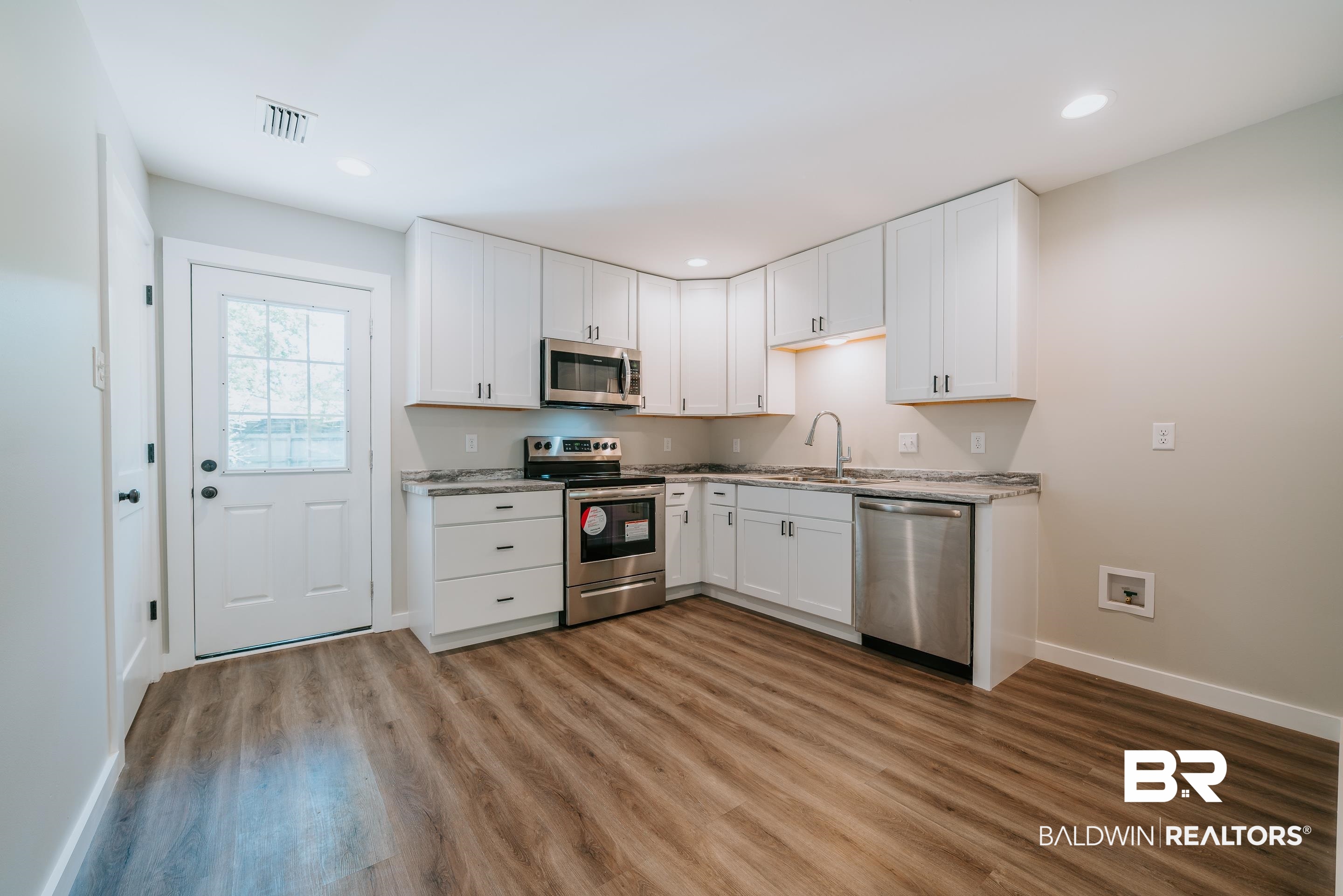 3101 Jane Street Mobile, AL 36606 - Photo 9 of 32