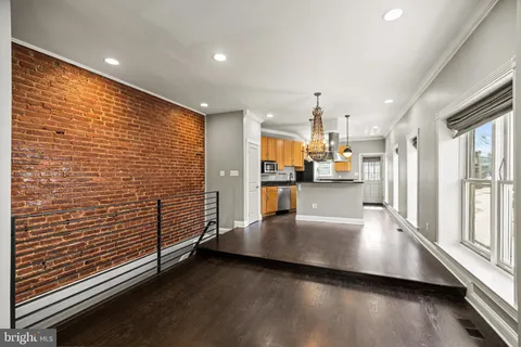 $875,000 | 1008 Rhode Island Avenue Northwest, Unit B, Washington, DC 20001
