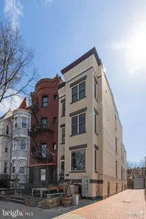 $875,000 | 1008 Rhode Island Avenue Northwest, Unit B, Washington, DC 20001