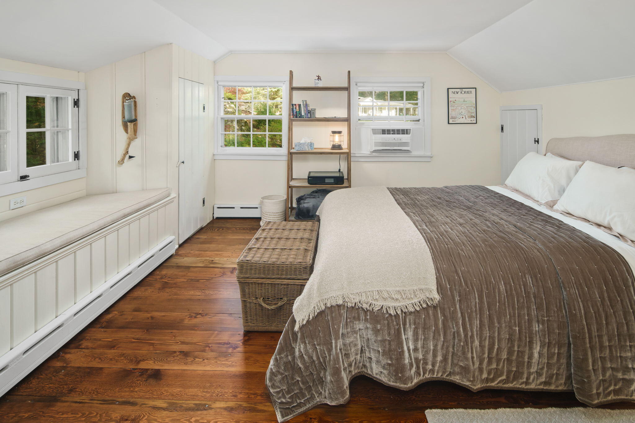 7 Little Brook Road Rowayton, CT 06853 - Photo 20 of 36 a spacious bedroom with a bed and wooden floor