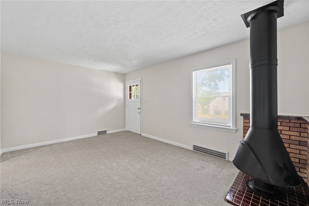 142 Canton Road Akron, OH 44312 - Photo 5 of 23