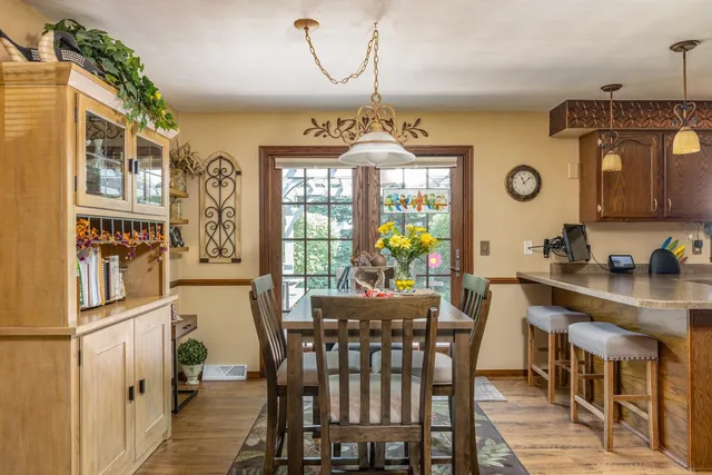 $470,000 | W6534 Manitowoc Road, Appleton, WI 54915