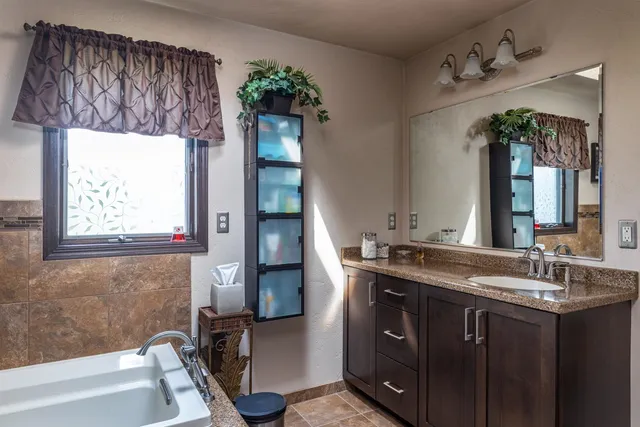 $470,000 | W6534 Manitowoc Road, Appleton, WI 54915