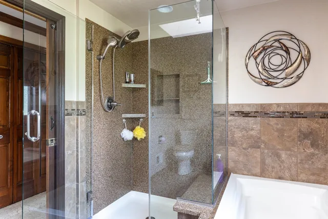 $470,000 | W6534 Manitowoc Road, Appleton, WI 54915