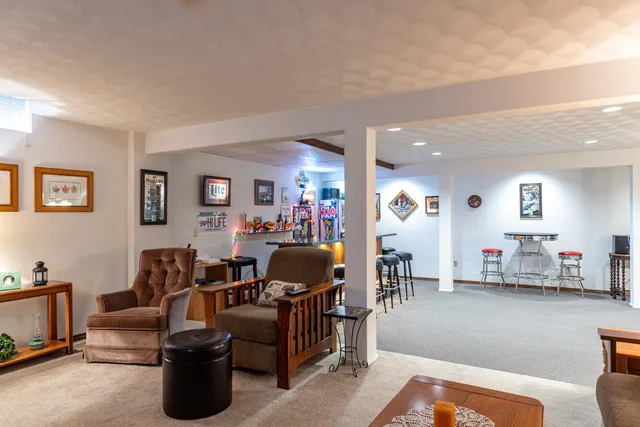 $470,000 | W6534 Manitowoc Road, Appleton, WI 54915