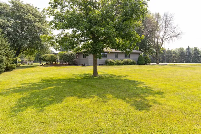 $470,000 | W6534 Manitowoc Road, Appleton, WI 54915