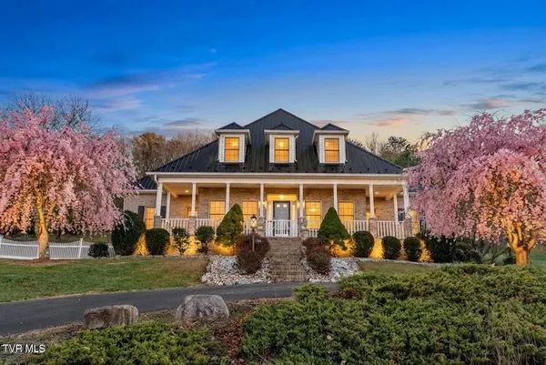 $699,900 | 165 Century Court, Wytheville, VA 24382