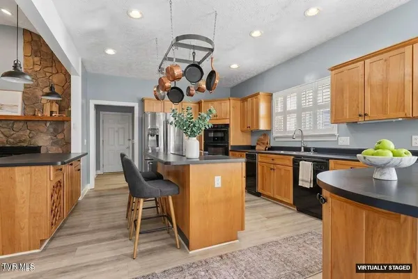 $699,900 | 165 Century Court, Wytheville, VA 24382