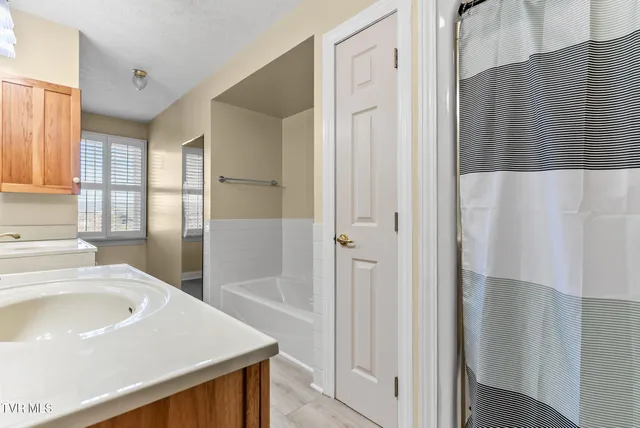 $699,900 | 165 Century Court, Wytheville, VA 24382