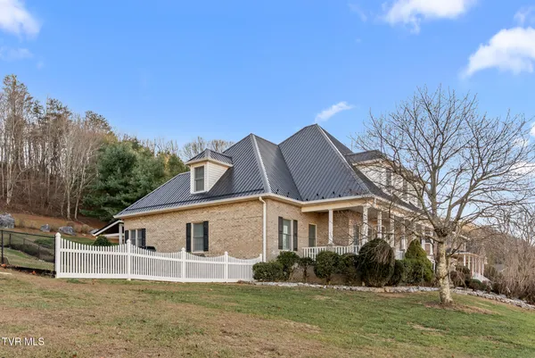 $699,900 | 165 Century Court, Wytheville, VA 24382