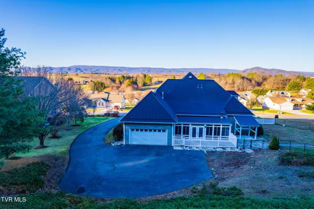 $699,900 | 165 Century Court, Wytheville, VA 24382