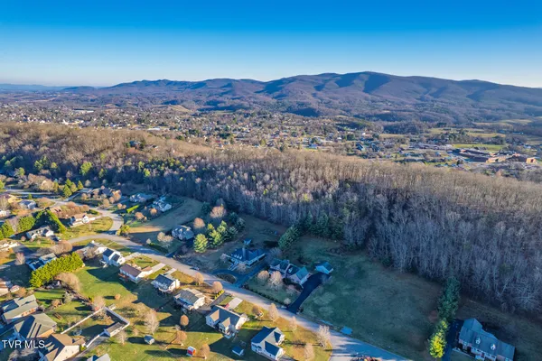$699,900 | 165 Century Court, Wytheville, VA 24382