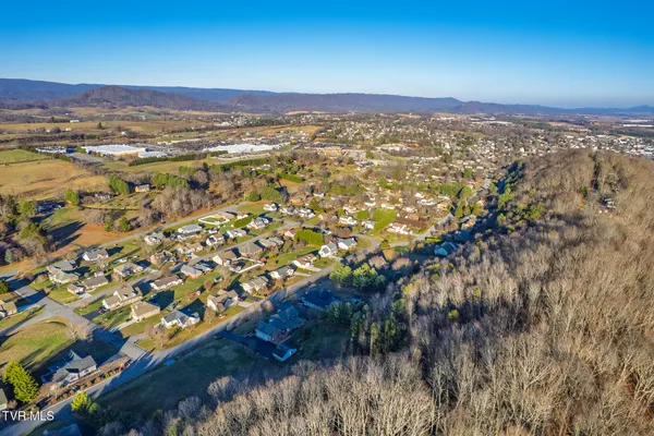 $699,900 | 165 Century Court, Wytheville, VA 24382