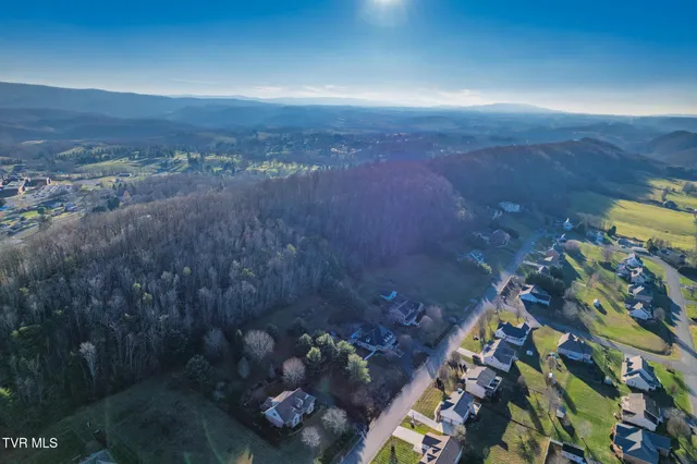 $699,900 | 165 Century Court, Wytheville, VA 24382