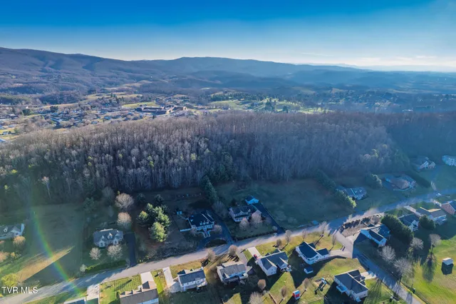 $699,900 | 165 Century Court, Wytheville, VA 24382