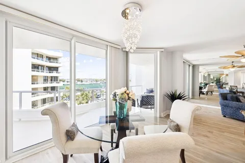 $925,000 | 110 Gulf Shore Drive, Unit 427, Destin, FL 32541