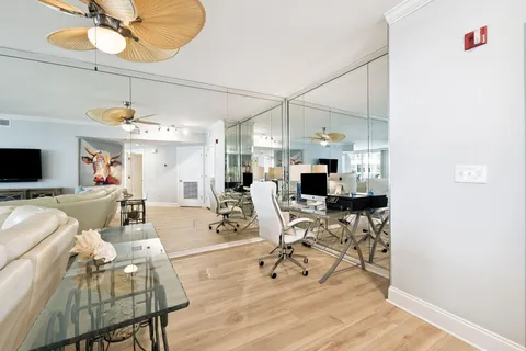 $925,000 | 110 Gulf Shore Drive, Unit 427, Destin, FL 32541