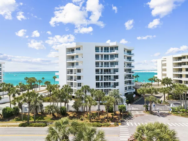 $925,000 | 110 Gulf Shore Drive, Unit 427, Destin, FL 32541