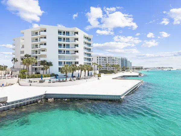 $925,000 | 110 Gulf Shore Drive, Unit 427, Destin, FL 32541