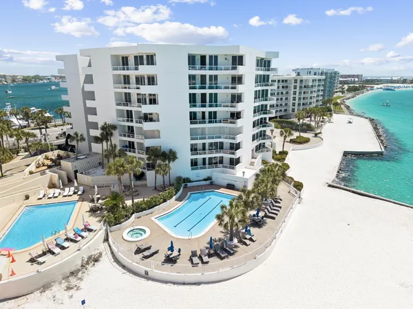 $925,000 | 110 Gulf Shore Drive, Unit 427, Destin, FL 32541