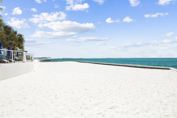 $925,000 | 110 Gulf Shore Drive, Unit 427, Destin, FL 32541