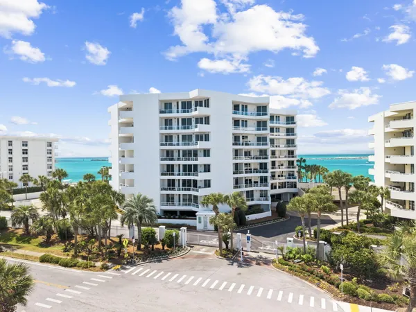 $925,000 | 110 Gulf Shore Drive, Unit 427, Destin, FL 32541