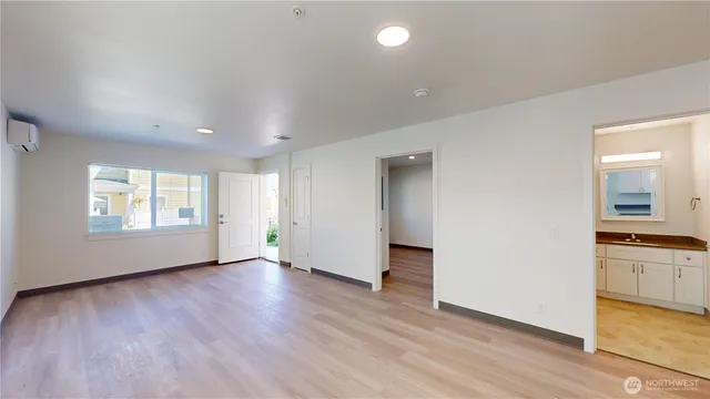 $528,000 | 13813 32nd Lane South, Tukwila, WA 98168