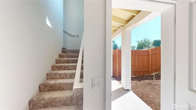 $528,000 | 13813 32nd Lane South, Tukwila, WA 98168