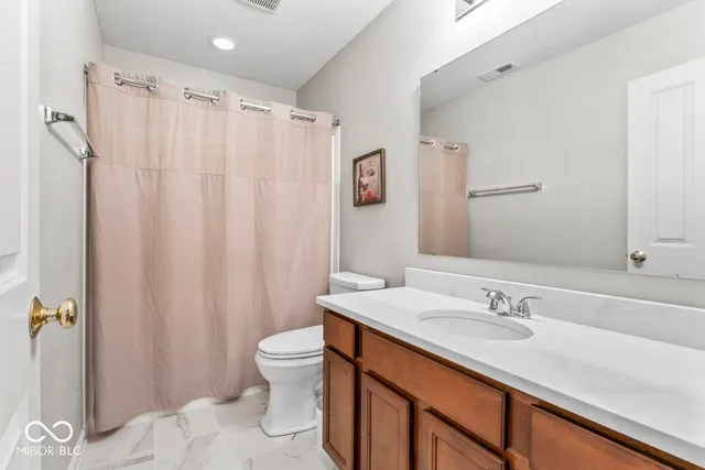 $322,900 | 245 Coatsville Drive, Westfield, IN 46074