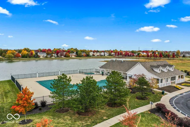 $322,900 | 245 Coatsville Drive, Westfield, IN 46074