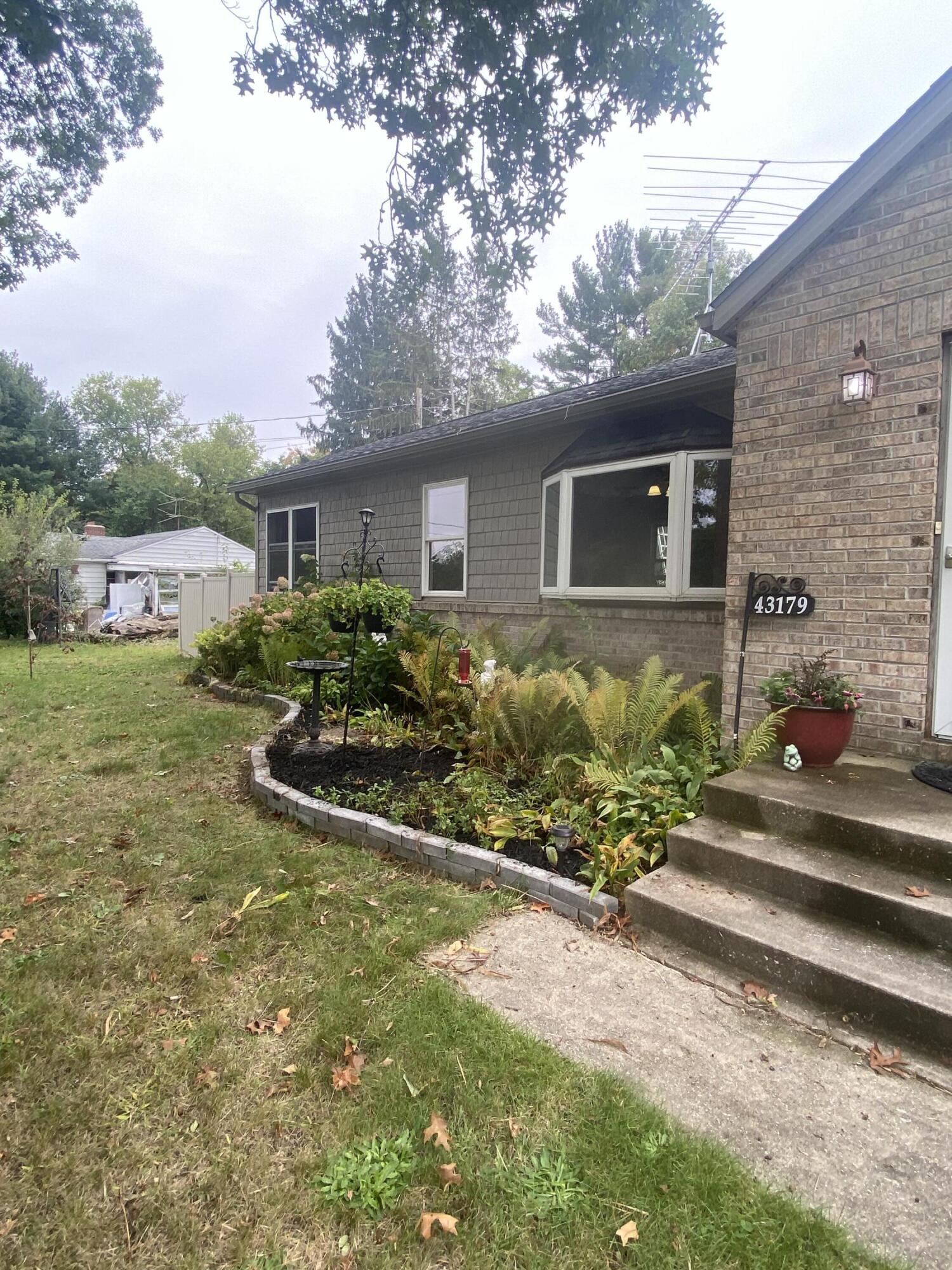 43179 Parkhurst Drive Decatur, MI 49045 - Photo 5 of 106 IMG-9476