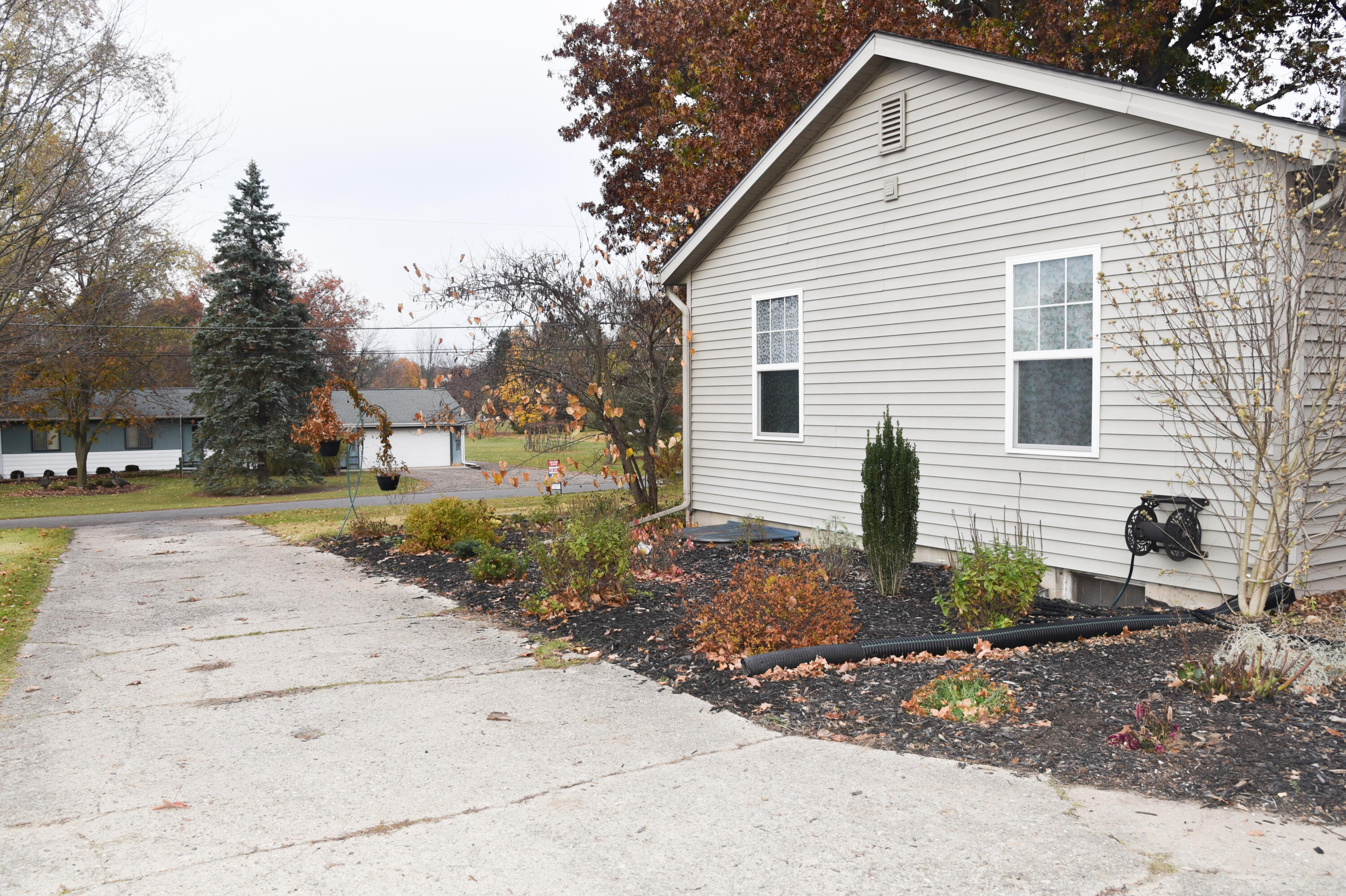 43179 Parkhurst Drive Decatur, MI 49045 - Photo 97 of 106 DSC_8179