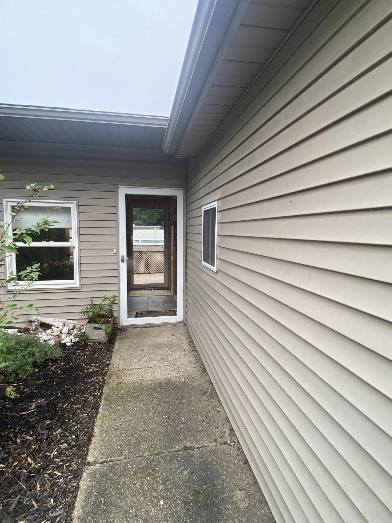 43179 Parkhurst Drive Decatur, MI 49045 - Photo 10 of 106 IMG-9485