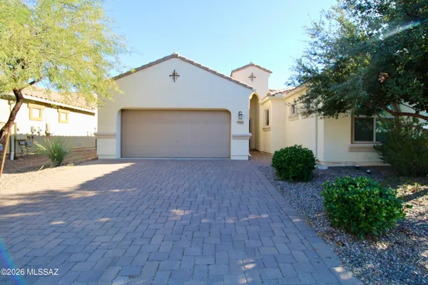 $2,099 | 8807 West Irongate Road, Marana, AZ 85653