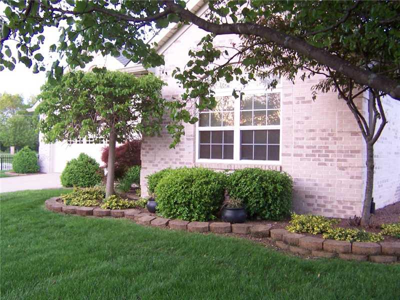 8045 Mathews Road Indianapolis, IN 46259 - Photo 17 of 24 Gallery Image 17