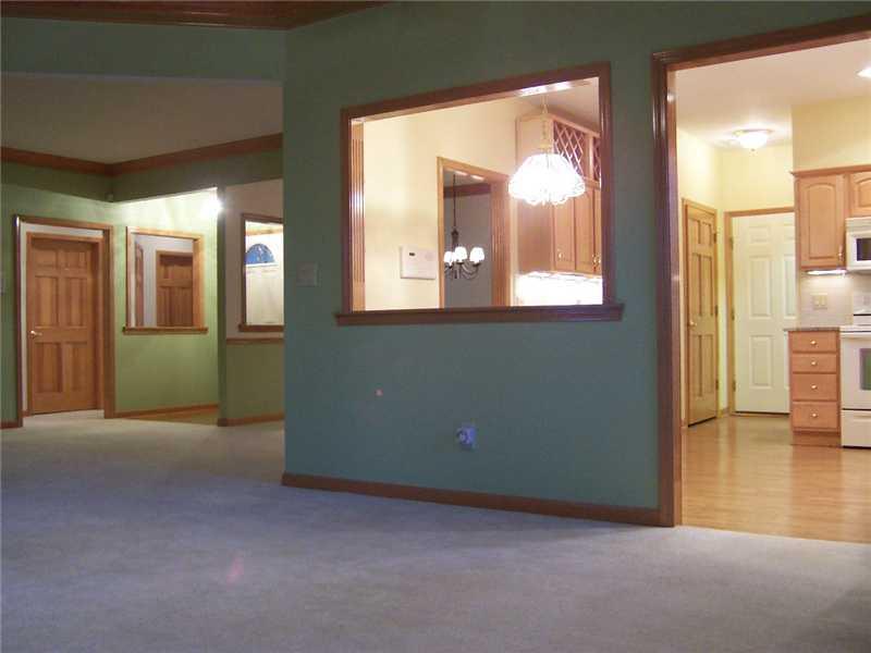 8045 Mathews Road Indianapolis, IN 46259 - Photo 6 of 24 Gallery Image 6