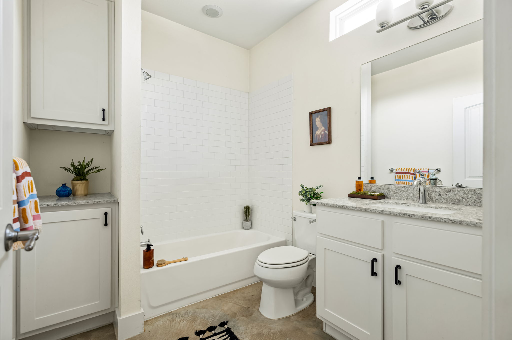 1176 Lott Avenue Austin, TX 78721 - Photo 17 of 26 Gallery Image 17