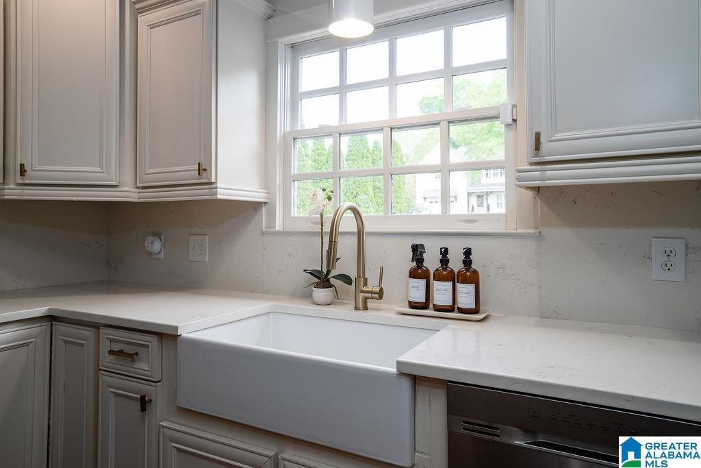 2107 Chestnut Road Birmingham, AL 35216 - Photo 26 of 43