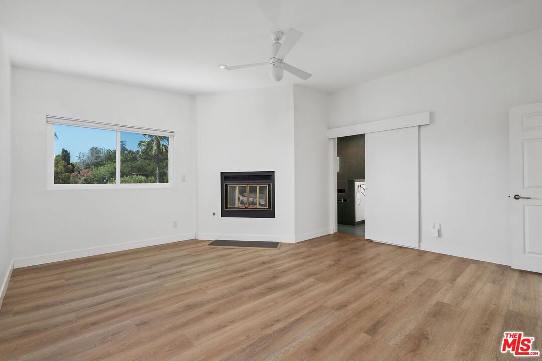 3023 Berkeley Avenue, Unit 8 Los Angeles, CA 90026 - Photo 32 of 38