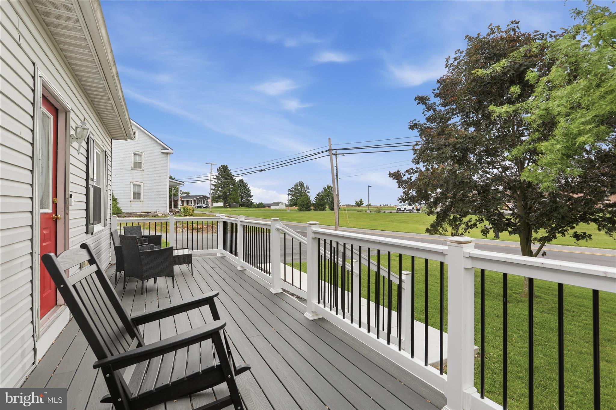 13427 Maugansville Road Hagerstown, MD 21740 - Photo 6 of 39
