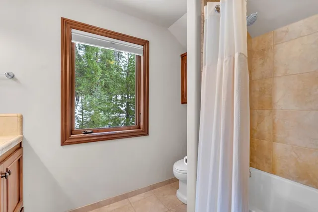 $3,995,000 | 7899 Forest Drive, Yosemite National Park, CA 95389