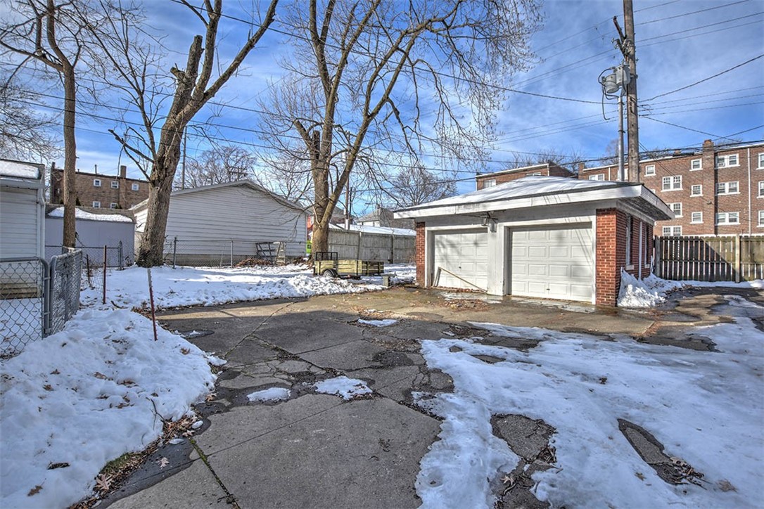 528 West Decatur Street Decatur, IL 62522 - Photo 31 of 36