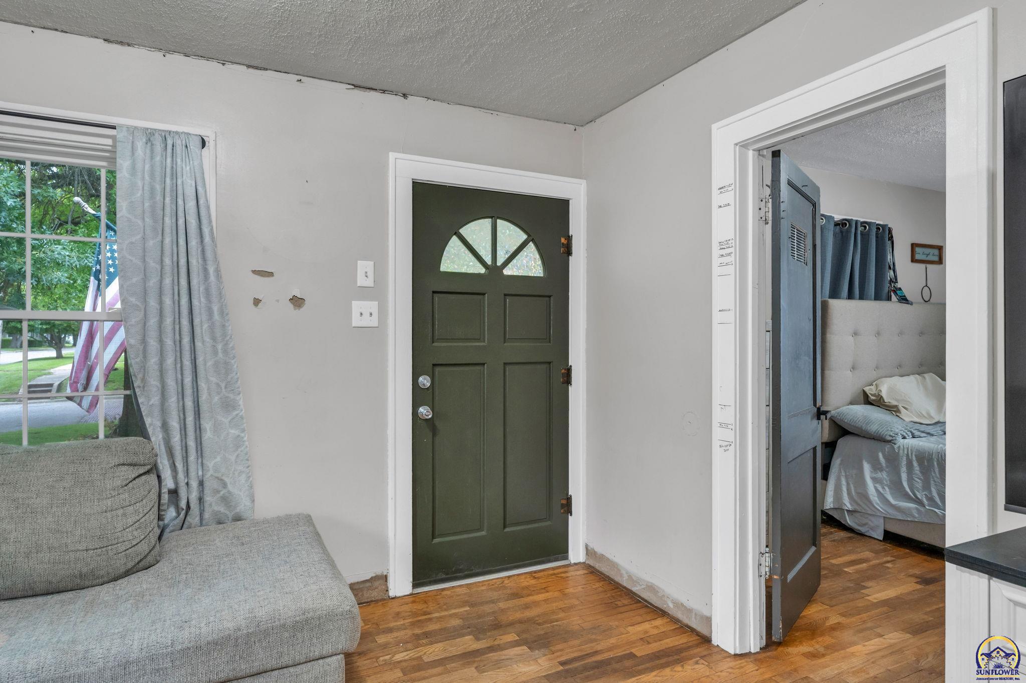 101 Southwest Fillmore Street Topeka, KS 66606 - Photo 10 of 24