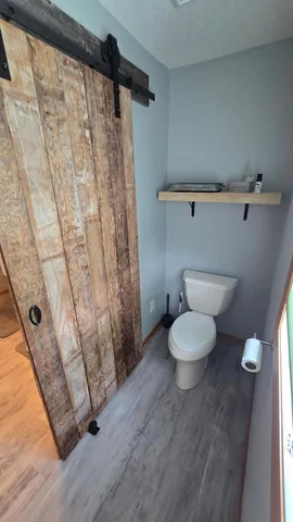 $685,000 | 84237 Highway 251, Hollandale, MN 56045