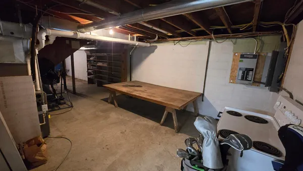 $685,000 | 84237 Highway 251, Hollandale, MN 56045