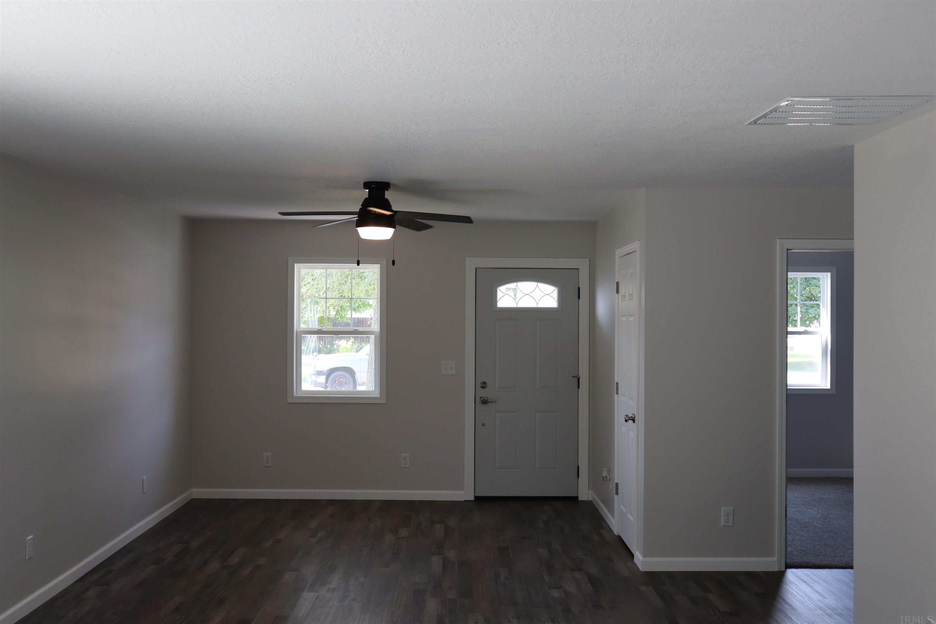 223 South 7th Street Decatur, IN 46733 - Photo 5 of 16
