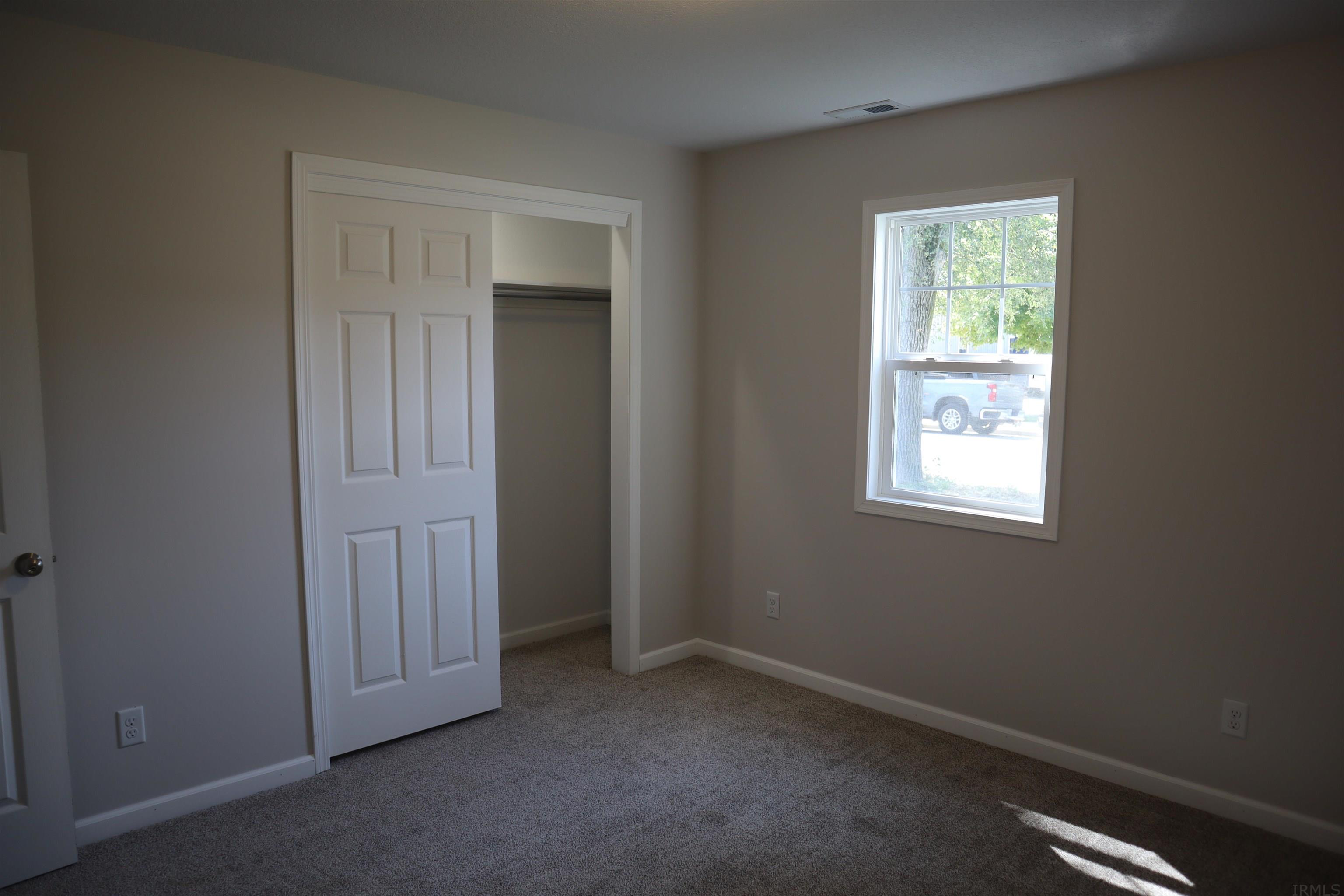 223 South 7th Street Decatur, IN 46733 - Photo 8 of 16
