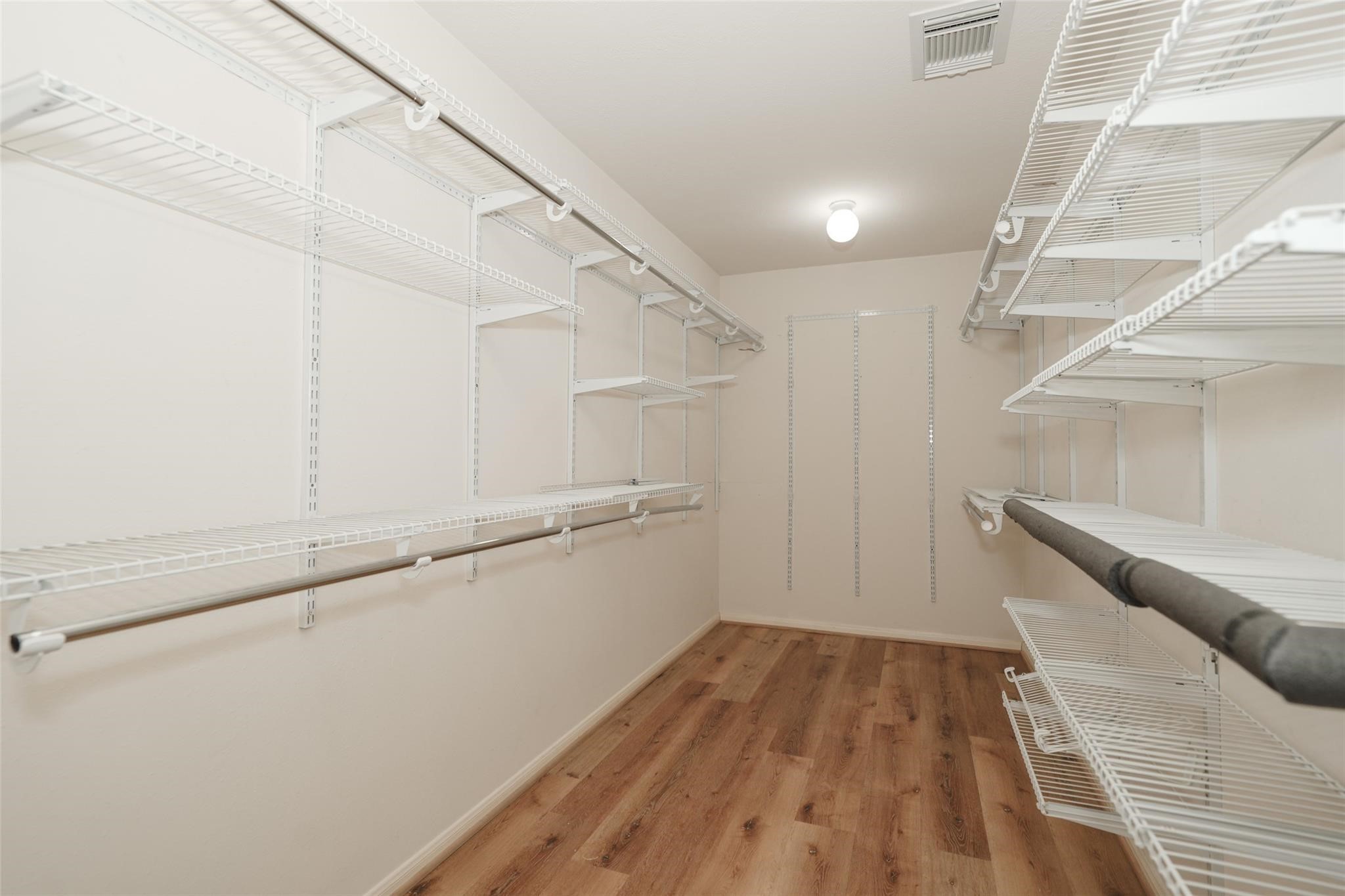 21307 Riverside Ridge Lane Katy, TX 77449 - Photo 32 of 44 Huge walk-in closet in primary