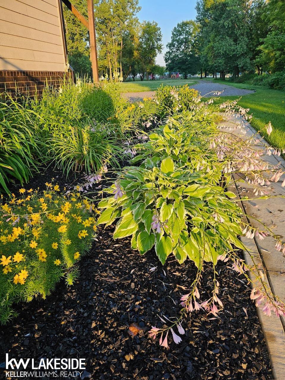 65802 Wolcott Road Ray, MI 48096 - Photo 58 of 60 50150368-f63bdfac-ad6e-4925-9657-0c78c3e64b5c.JPG